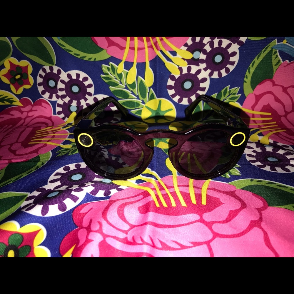 SnapChat Spectacles - Picture 3 of 8